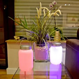 Out of the Blue Kunststoff Leuchte, Einmachglas mit 3 farbwechselnden LED, circa 18,5 x 10,5 cm für 3 Micro Batterien AAA 57/9636