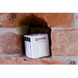 SKROSS Reiseadapter Weiß