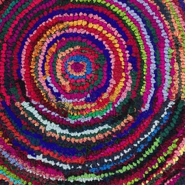 Beliani Malatya Kurzflorteppich 140 x 200 cm Mehrfarbig