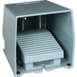 Schneider Electric Fußschalter ÖS m.Schutzhaube XPEM310