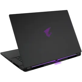 Gigabyte AORUS MASTER 16 8XJJ4DEE64SP AMD Ryzen 9 8940HX 32 GB RAM 1 TB SSD RTX 5070 Ti