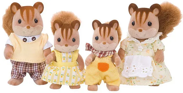 Sylvanian Families 4172 Walnuss Eichhörnchen Familie Knacks