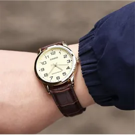 Casio Collection MTP-V001GL-9BUDF Herrenuhr - Gold/Braun