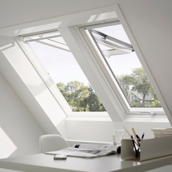 VELUX Dachfenster GPL 2066 Klapp-Schwingfenster Holz/Kiefer weiß lackiert ENERGIE PLUS Fenster, 78x98 cm (MK04)