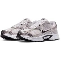 Nike V5 RNR Herren White/Black/Vast Grey/College 40,5