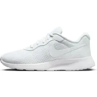 Nike Tanjun FLYEASE Sneaker, White/White-White-Volt, 35.5 EU - 5 UK: 2.5 |