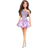 Barbie Fashionistas-Puppe Nr. 234 mit braunen Haaren, die ein voluminöses, violettes Kleid mit Pailletten und einem Satinrock sowie eine silberne Halskette und High Heels trägt, HYT92