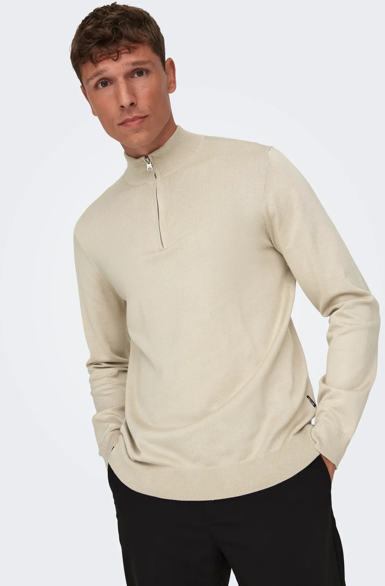 Strickpullover ONLY & SONS "ONSWYLER LIFE REG 14 HALF ZIP KNIT NOOS", Herren, Gr. XL, beige (silber lining), Strick, Obermaterial: 78% Viskose, 22% Polyester, unifarben, Basic, regular fit normal, ohne Ausschnitt, Rippbündchen, Pullover Strickpullover