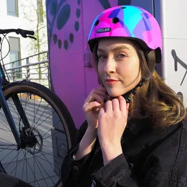 Melon Helmets Urban Active 58-63 cm Kinder candy