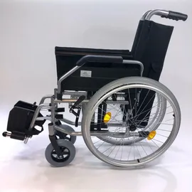 Trendmobil Rollstuhl TMB mit Trommelbremse Sitzbreite 48 cm
