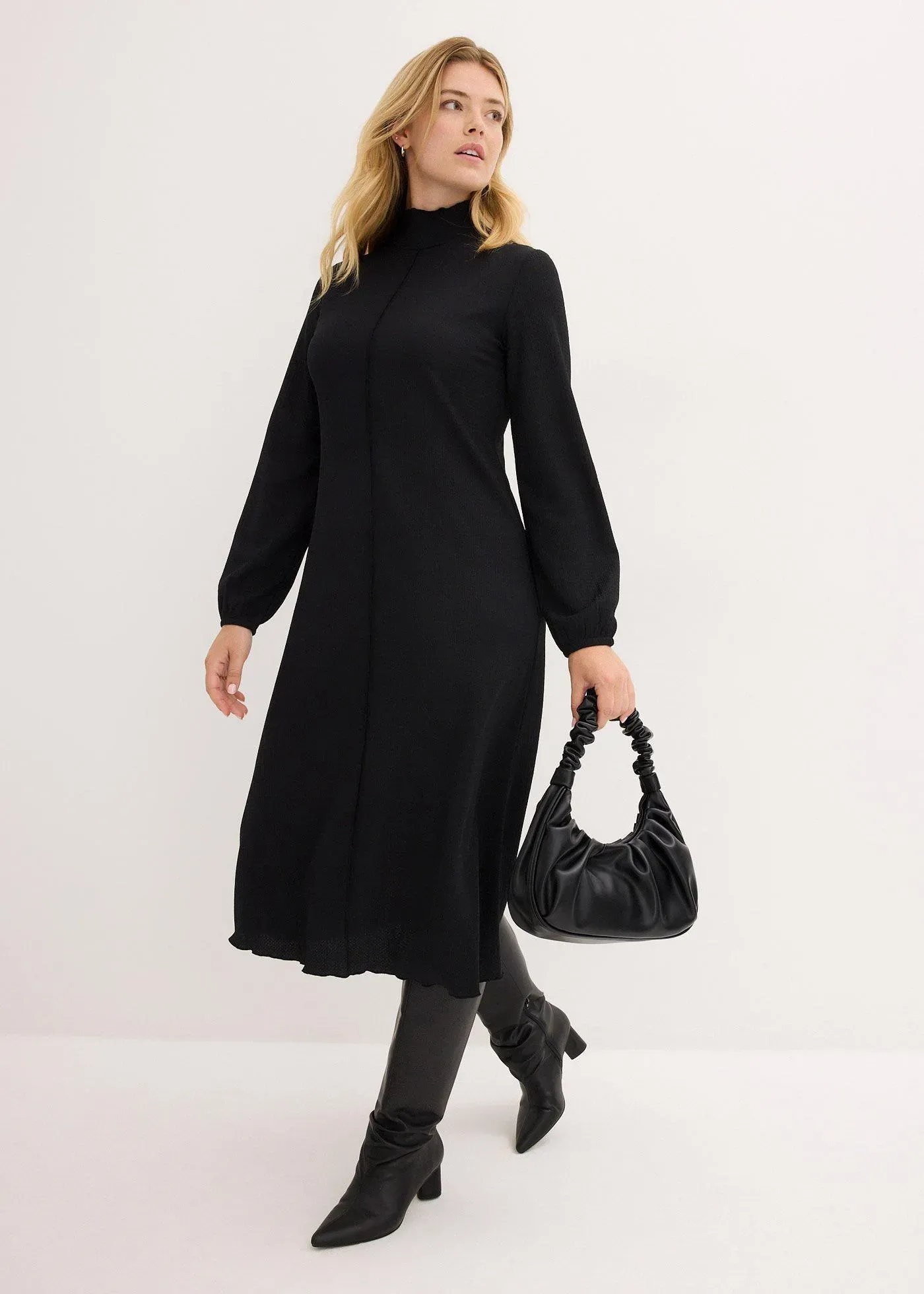 bonprix Kleid aus Crêpe mit Naht, schwarz