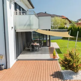 WINDHAGER Sonnensegel Capri Quadrat 5 x 5 m, (gleichschenkelig), Sonnenschutz für Garten & Terrasse, UV- und witterungsbeständig, Champagner,