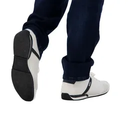 Boss Saturn Lux4 A 10214348 White 44