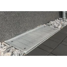 Schellenberg Lichtschachtabdeckung 55 x 110 cm Silber