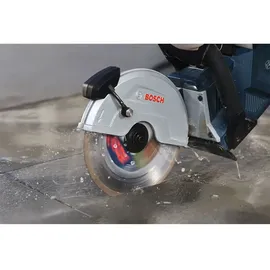 Bosch Trennsäge GCS 18V-230