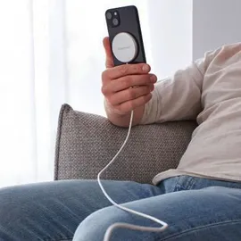 Intenso Magnetic Wireless Charger MW1 weiß,
