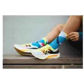 Incylence Ultralight Strikes Laufsocken 35-38 Blau/Rot/Weiß/Türkis