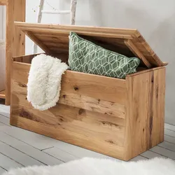 Holztruhe aus Wildeiche Massivholz rustikalen Stil