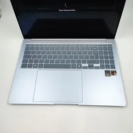 Samsung Galaxy Book4 Edge 16" Snapdragon X Elite 16 GB RAM 512 GB SSD Win11 Home