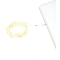 Konstsmide Micro LED Lichterkette mit USB Anschluss, 50 bernsteinfarbene Dioden, Innen (USB), silberfarbener Draht