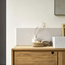Fliesenspiegel Ava aus Premium-Terrazzo White 145 cm