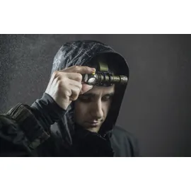 Armytek Wizard C2 Pro Olive White LED Taschenlampe mit Gürtelclip akkubetrieben 2500 lm 115 g