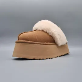 UGG Australia Funkette Braun 41