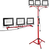 Vevor Baustrahler LED mit Stativ, 21000 Lumen, 6000-6500K Arbeitsleuchte mit drei Köpfen, Einzelschalter, und 3,3 m Netzkabel, für Baustellenbau im Innen- und Außenbereich, IP65 wasserdicht