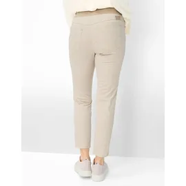 RAPHAELA by BRAX Style PAMINA 6/8 Caprihose Sand 52
