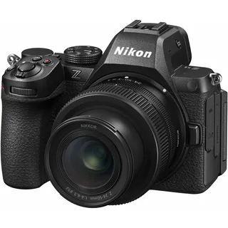 Kit + Nikkor Z 24-50mm f/4-6.3