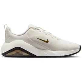 Nike Bella 7 Fitnessschuhe Damen 004 - phantom/metallic gold-black-sail 37.5