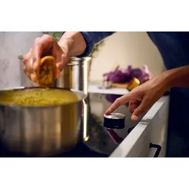 Neff T66STE4L0, N 90, Induktionskochfeld, 60 cm breit, Twist Pad, Flex Induction, Home Connect, Smart Hood Automatic, aufliegend