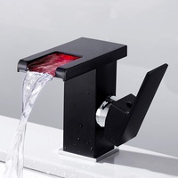 LED-Wasserhahn Wasserfall mit 3 Farbewechsel für Temperaturanzeige, Messing Einhebelmischer Badarmatur für Waschbecken Bad Küche (Schwarz)
