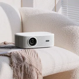 MAXXO LED800, Full HD Beamer – 700 ANSI Lumen, HDR10, 4K, Unterstützung, WiFi, Bluetooth, Dolby Audio, zertifiziertes Netflix, YouTube, Prime Video, Linux (Weiß)