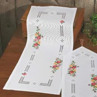 Permin Hardanger Tischläufer Stickpackung Hardanger mit Rosen Zählmuster