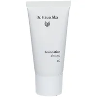 Dr. Hauschka Foundation 2 almond 30 ml