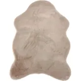 Astra Hochwertiger Kunstfell Teppich flauschig - Teppich Wohnzimmer - Hochflorteppich Lammfell Schaffell Accessoire - Dekofell beige Shape 55 x 80 cm