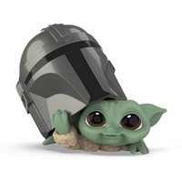 Hasbro Spielfigur Star Wars Bounty Collection, (Größe: ca. 6 cm), The Child Baby Yoda Grogu Baby Yoda unterm Helm