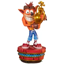Magni First 4 Figures F4F Crash Team Racing Nitro Fueled - Crash Winner Statue (46cm) (CRASHWST)