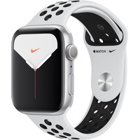 Apple Watch Series 5 Nike GPS 44 mm Aluminiumgehäuse silber, Nike Sportarmband pure platinum/schwarz