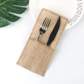 ptnkuiiy 24 Stück Jute Bestecktasche,Vintage Spitze Sackleinen Besteckbeutel Bestecktaschen Besteckhalter Sackleinen Hochzeitsdeko Tischdeko für Hochzeit Weihnachten Taufe Rustikal Party Restaurant ,Stil