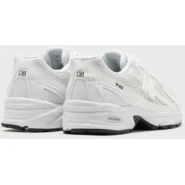 New Balance 740 White/Metallic Silver/Black 38