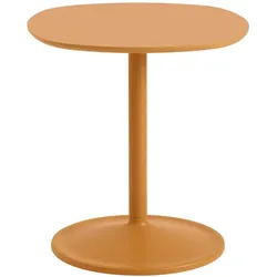 Muuto Soft Beistelltisch, 45 x 45 cm, höhe 48 cm, orange laminat / orange