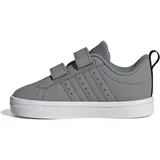 Grey Three/Core Black/Cloud White 21