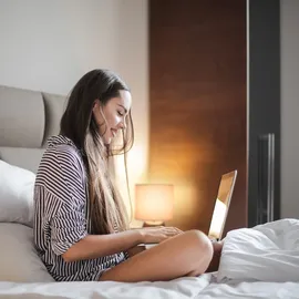 Relaxdays Nachttischlampe Rosa