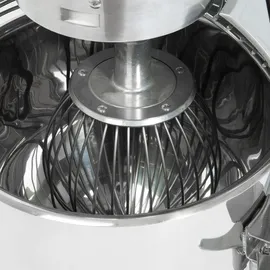 Vertes Knetmaschine silberfarben