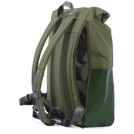 7clouds Laptoprucksack "Nomo 7.1", Damen, Gr. B/H/T: 25cm x 37cm x 14cm, onesize, grün (jungle grün, mud grün), Polyethylen, Tarpaulin, Rucksäcke Laptoprucksack, mit recyceltem PET