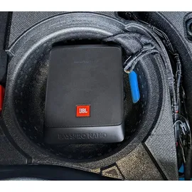 JBL BassPro Nano