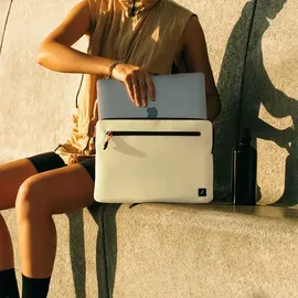 Native Union Ultralight Sleeve für MacBook 16 Grün