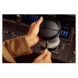 Beyerdynamic DT 770 PRO X